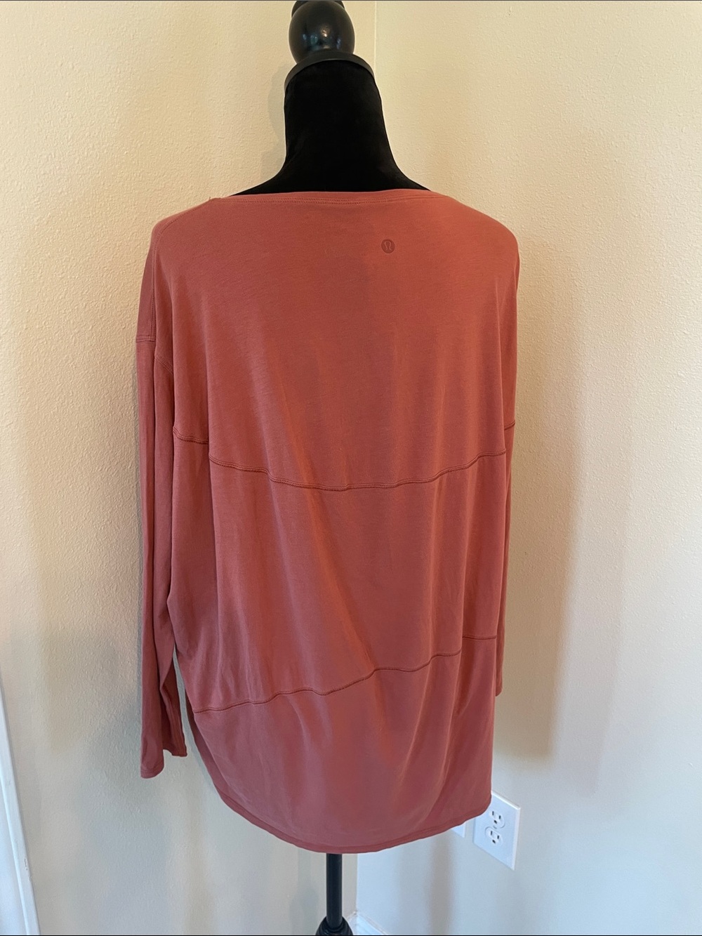 Lululemon back In action - Picture 5 of 7